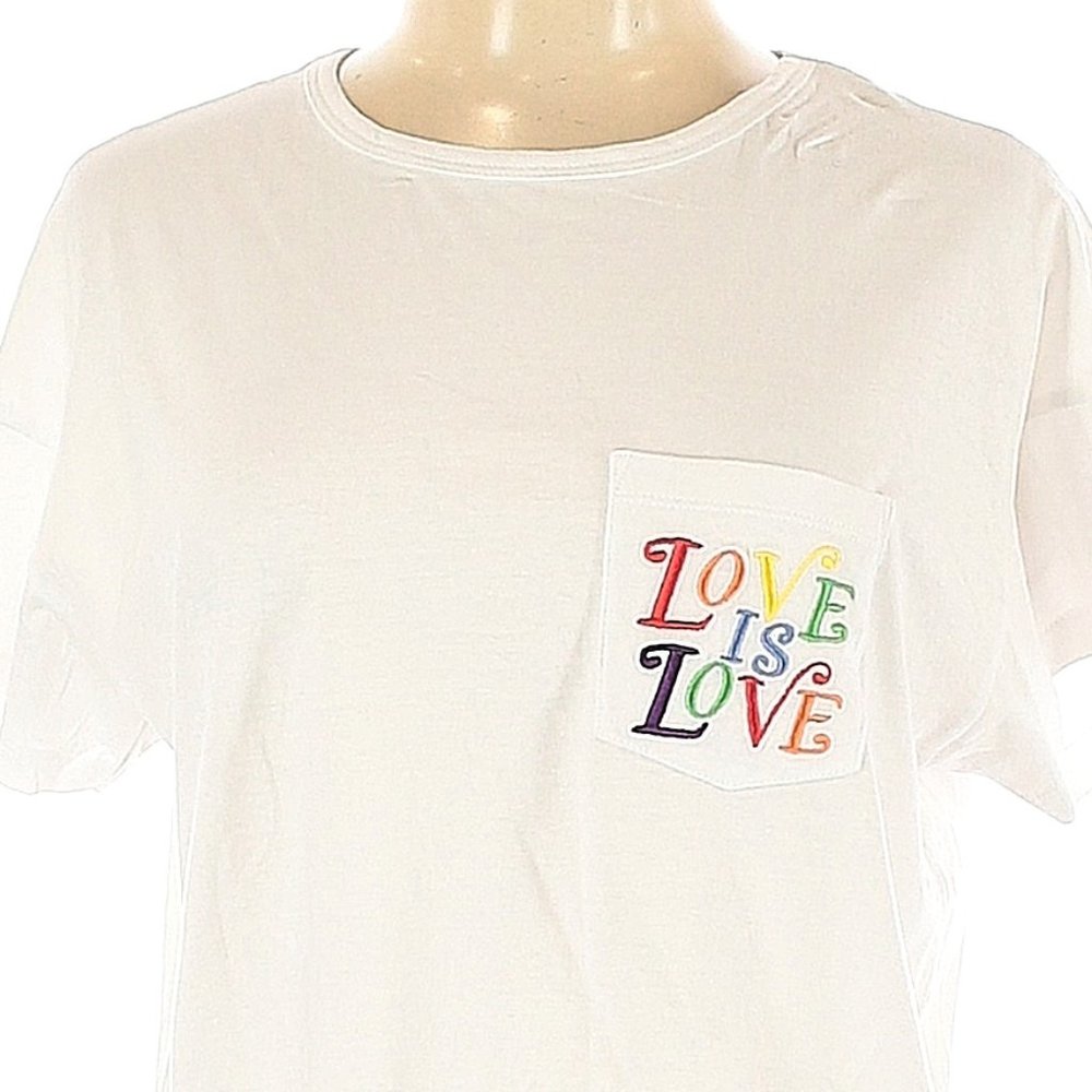 PRIDE 100% Cotton Love is Love Gay Queer Shirt FREE SHIPPING Size M
